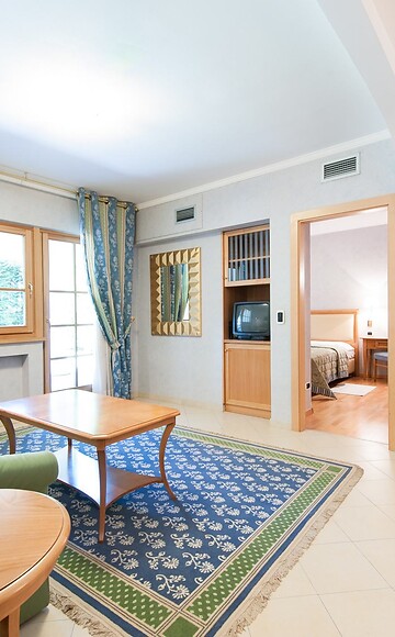 APPARTMENT