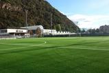 In der Sportzone Pfarrhof (300 Meter)