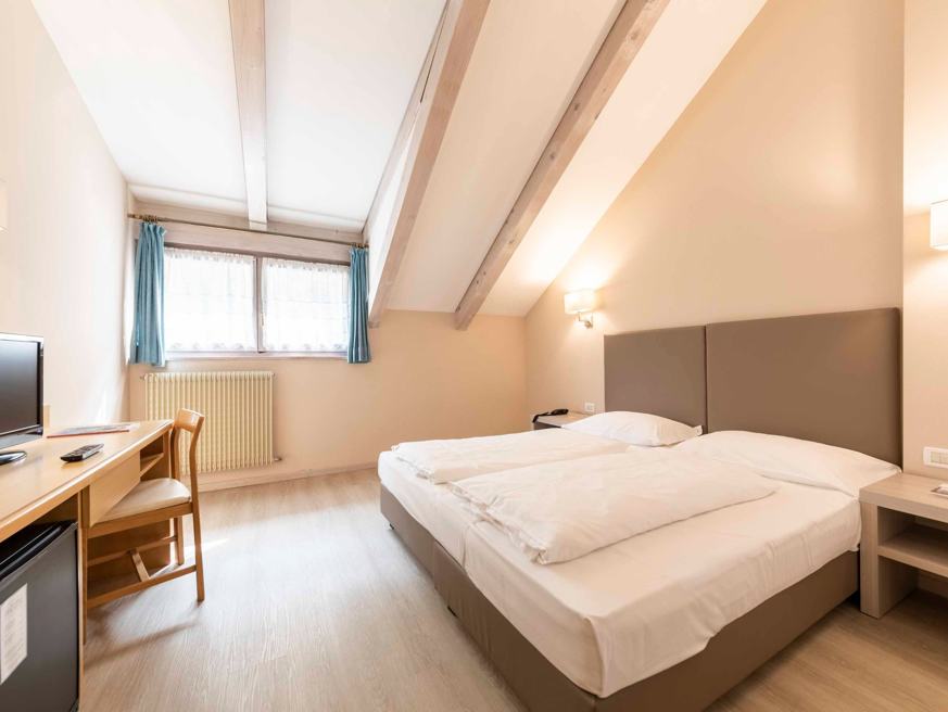 DOPPELZIMMER MANSARDE
